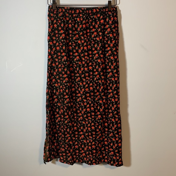 Vero moda maxi long skirt black red floral roses pockets 2 side slits Flowy easy - Picture 2 of 10